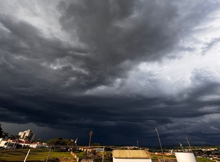 Imagem Alerta para temporais e ventos fortes na Grande SP