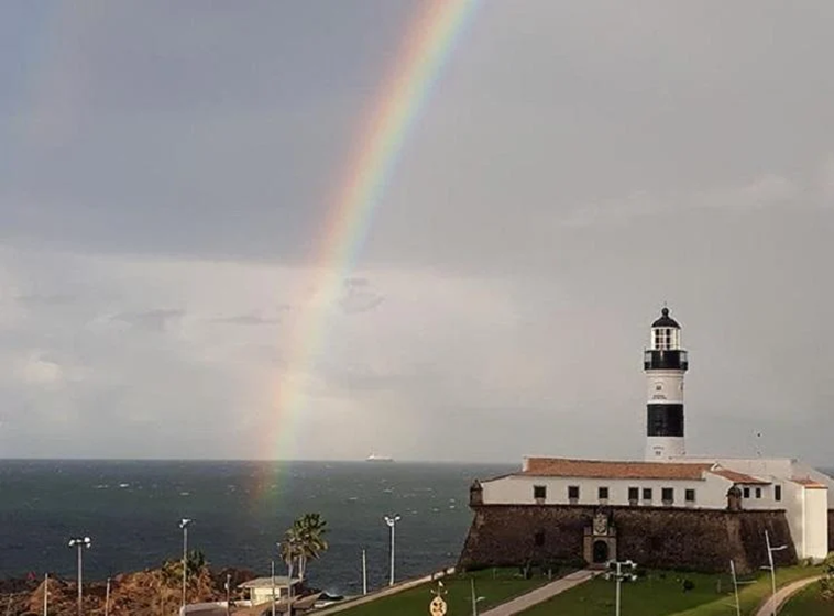 Imagem Chuva enfraquece em Salvador e volta a aumentar no Sul da Bahia