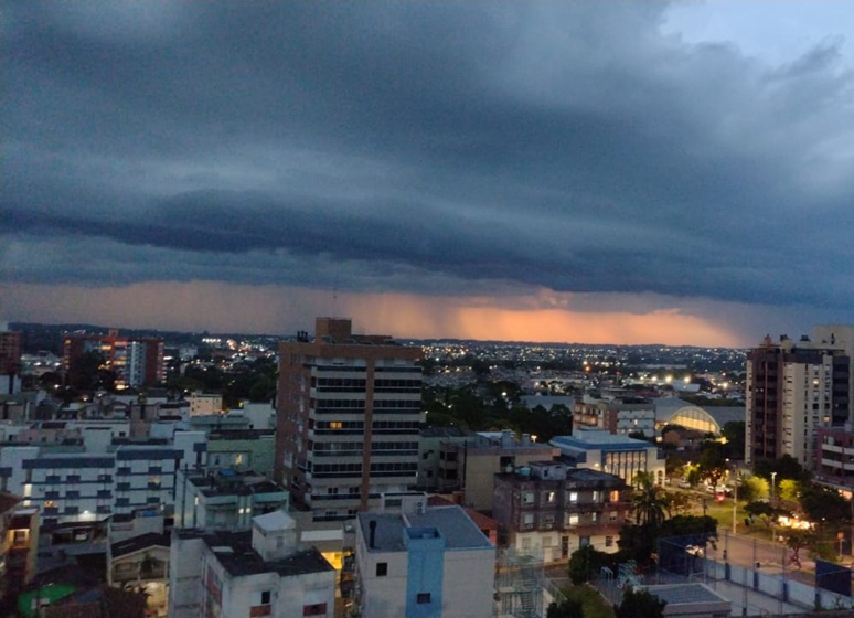 Pancadas de chuva e calor aumentam no Sul do Brasil nos próximos dias