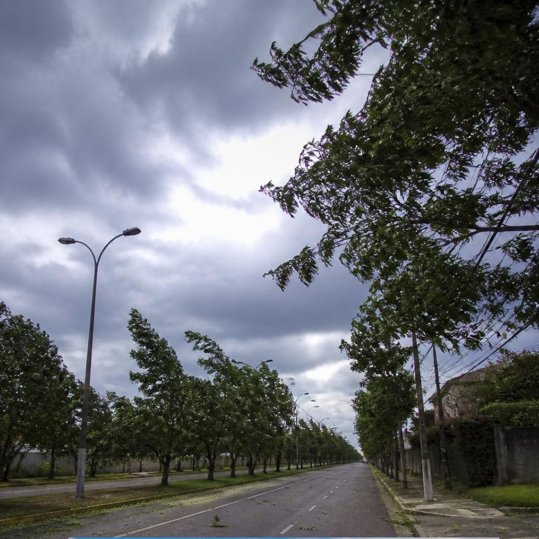 Frente fria provoca virada no tempo no Centro-Sul do Brasil