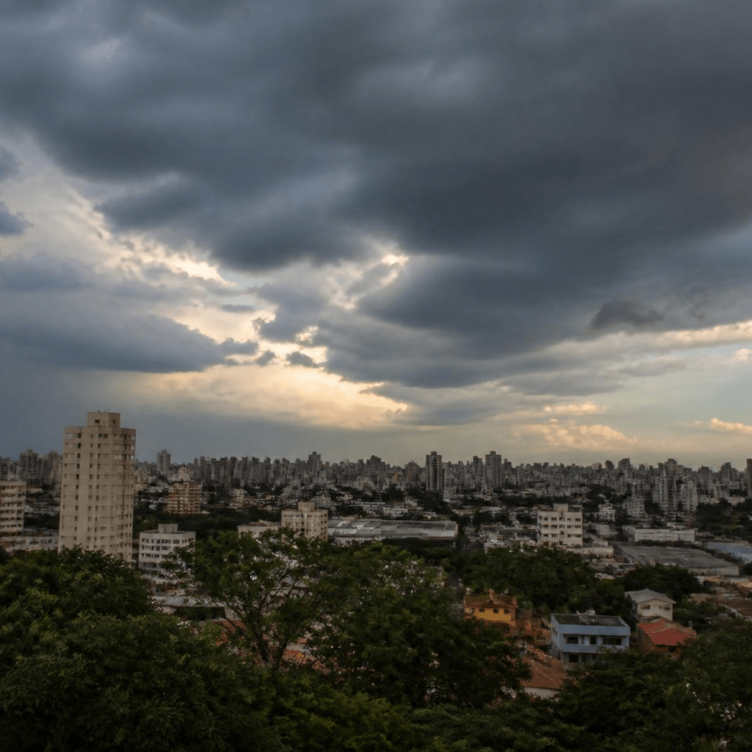 Semana começa com calor e termina com virada no tempo em São Paulo